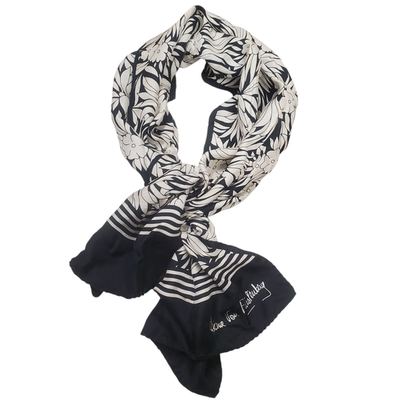 Diane Von Furstenberg Monochrome Floral Scarf. Silk, Hand Rolled - Picture 1 of 6